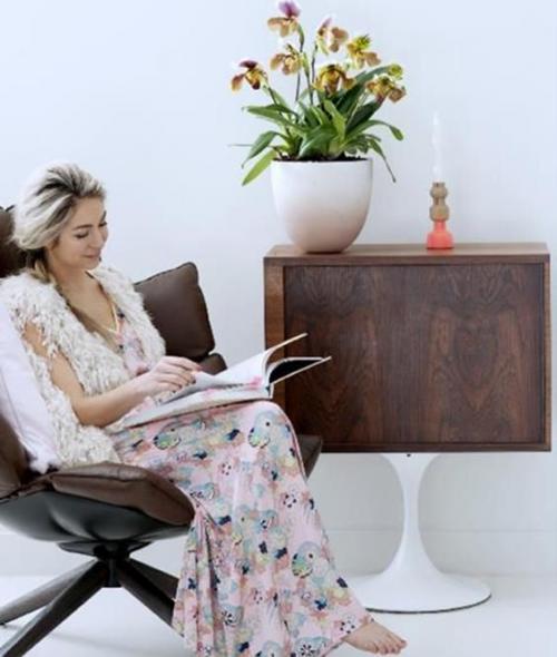 Орхидея в интерьере квартиры. Орхидеи в интерьере квартиры — фото и примеры