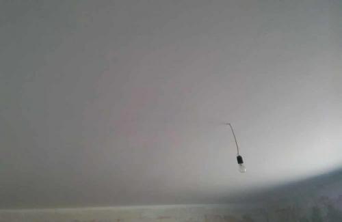 Ремонт потолка в квартире. Ремонт потолка своими руками – 4 варианта проведения работ