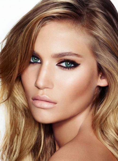 Как выбрать цвет помады для губ?