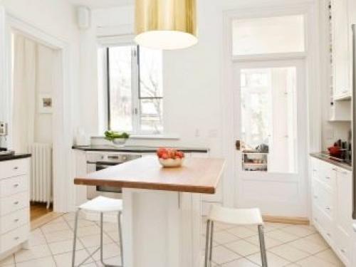 Стол на кухне, как поставить. Куда поставить стол на кухне? 24 Стол на кухне, как поставить. Куда поставить стол на кухне? 24