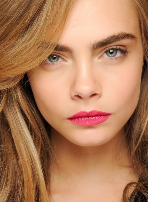 Как выбрать цвет помады для губ?