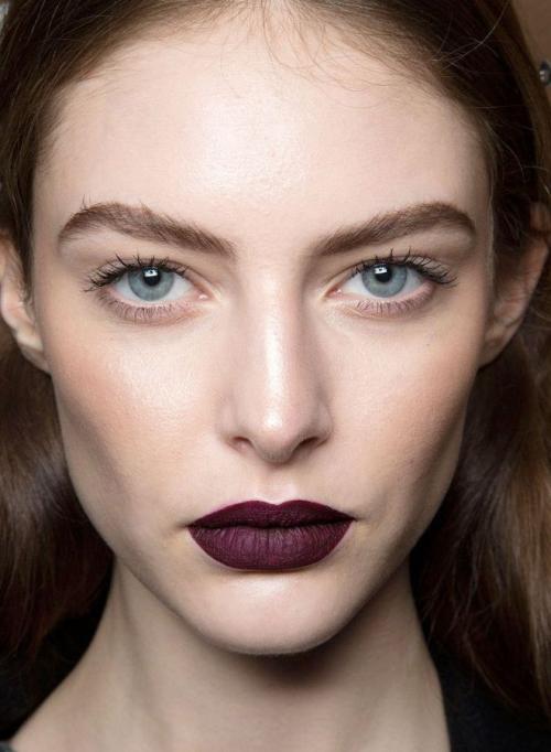 Как выбрать цвет помады для губ?