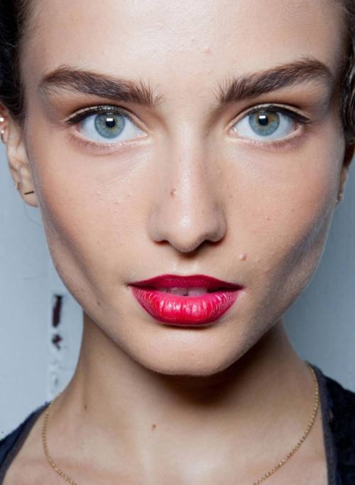 Как выбрать цвет помады для губ?