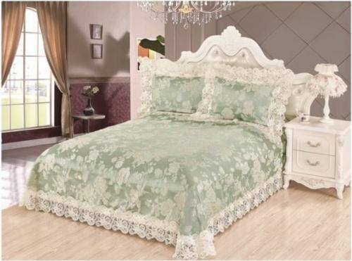 Как сшить простое покрывало на кровать. Как самостоятельно сшить покрывало на кровать