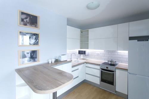 Перенос кухни в коридор 2019. Можно ли переносить кухню в другую комнату?