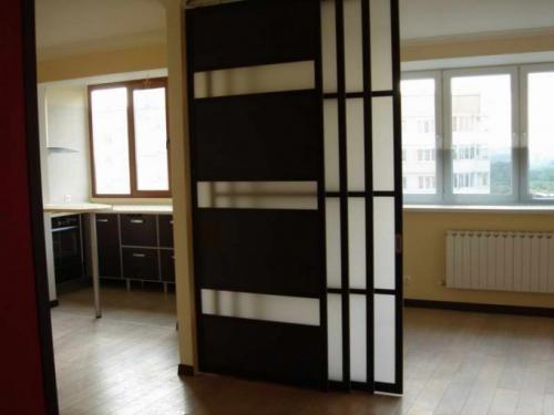 Механизм для раздвижных дверей. Преимущества и недостатки