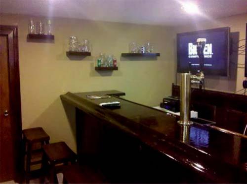 Как сделать барную стойку для бара. Барная стойка своими руками