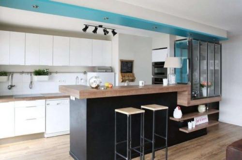 Барная стойка в гостинной. Выбор стиля