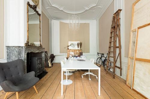 Удивительный дом с историей в Амстердаме 03