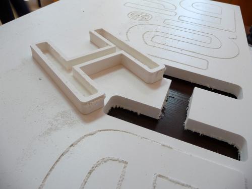 Надписи на стенах в интерьере на английском. Цитаты в интерьере: фразы которые изменят твою жизнь