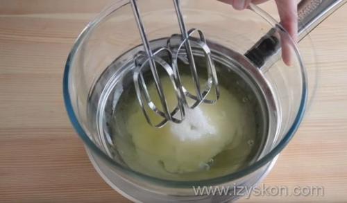 Крем на капкейки рецепт из масла. Как сделать белково-масляный крем для капкейков в домашних условиях