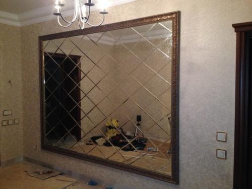 Зеркало на всю стену в прихожей. Разновидности зеркал