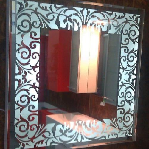 Зеркало на всю стену в прихожей. Разновидности зеркал