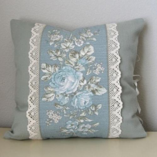 Подушки для дивана своими руками 06