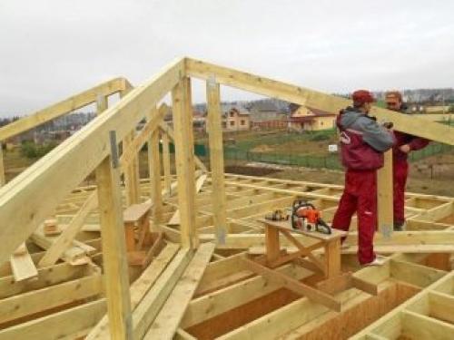 Ломаная двухскатная крыша своими руками чертежи. Строительство крыши на доме из газобетонных блоков 14 Ломаная двухскатная крыша своими руками чертежи. Строительство крыши на доме из газобетонных блоков 14