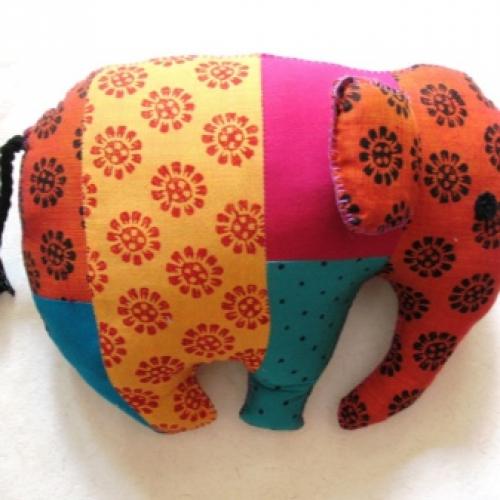 Подушки для дивана своими руками 08