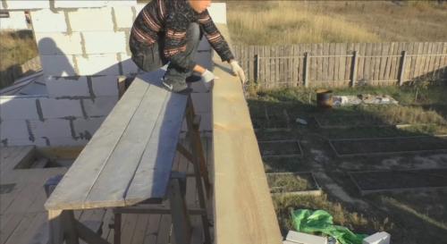 Ломаная двухскатная крыша своими руками чертежи. Строительство крыши на доме из газобетонных блоков