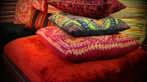 Подушки для дивана своими руками 04