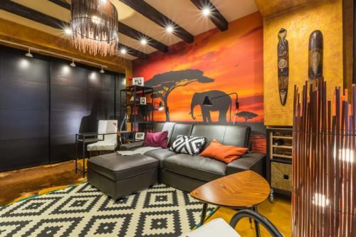 Гостиная в оранжевых тонах. Вариации сочетания цветов