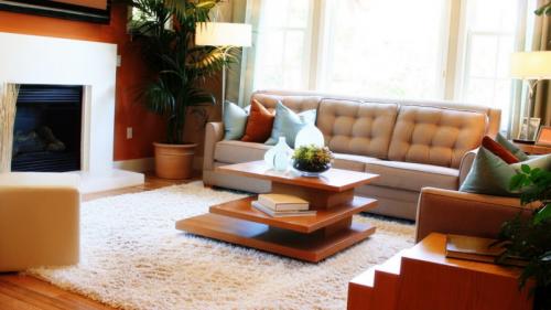 Гостиная в оранжевых тонах. Вариации сочетания цветов