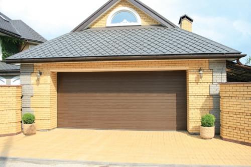Ворота для гаража, какие бывают. Как подойти к процессу выбора?