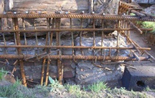 Как укрепить стены старого деревянного дома. Как укрепить старый деревянный дом