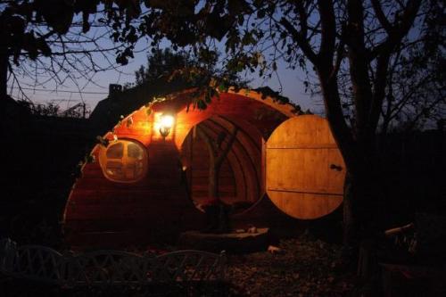 Детский домик хоббита.