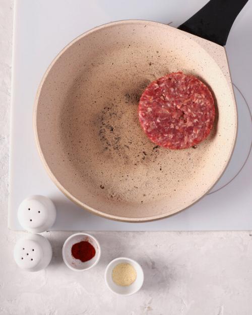 Котлеты для бургера из фарша. Котлета для бургера без масла и яиц