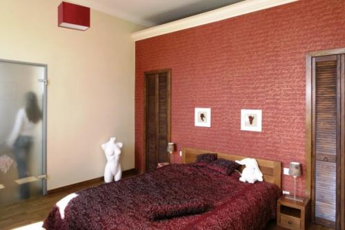 Обои, как правильно выбрать для спальни. Типы обоев для спальни