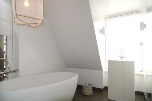 Одноэтажные дома в голландском стиле. Уют и комфорт в роскоши – элегантный дом от FG Projects и Van Egmond Total Architecture, Нидерланды