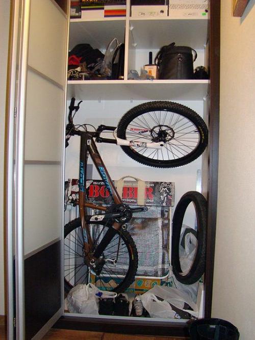 Как хранить велосипед В кладовке. Варианты хранения