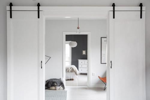 Дизайн однокомнатной квартиры в белом цвете. Шикарный интерьер квартиры в белом цвете