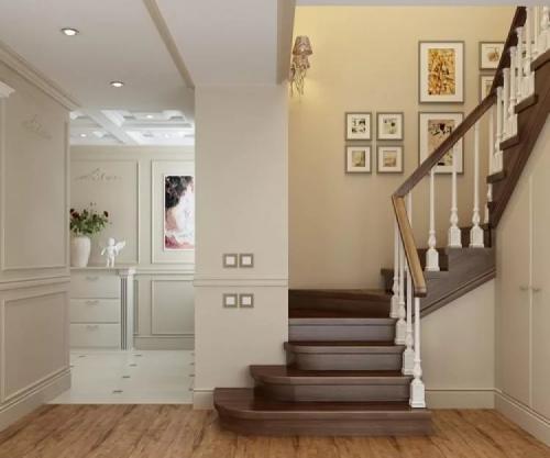 Лестница в двухуровневой квартире. Лестница в дизайне двухуровневой квартиры 02