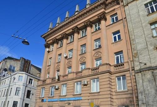 Ремонт в сталинке идеи. Особенности ремонта квартир в сталинских домах СПб