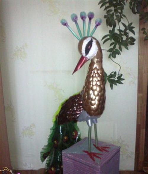 Корова пластиковых из бутылок своими руками. Бычок из пластиковой бутылки. Автор Ольга Короннова 27