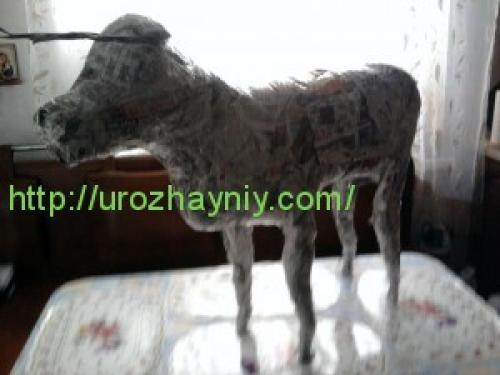 Корова пластиковых из бутылок своими руками. Бычок из пластиковой бутылки. Автор Ольга Короннова