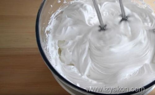 Белковый крем для капкейков. Как сделать белково-масляный крем для капкейков в домашних условиях