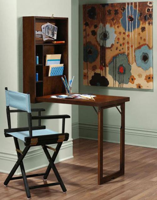 Рабочая зона в гостинной у окна. Организация рабочей зоны