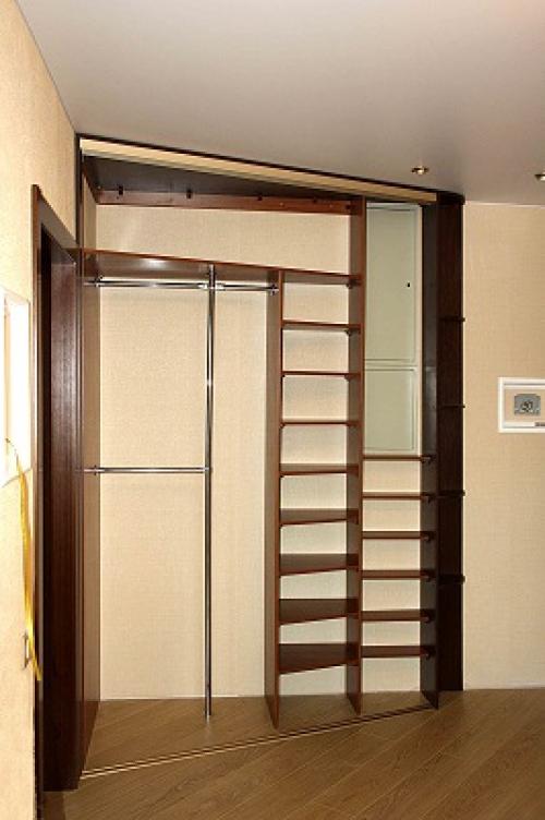 В зал шкафы угловые. Примеры внутреннего наполнения шкафа 05