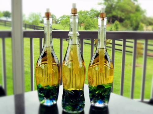 Перегородка из стеклянных бутылок. Нестандартные идеи использования в быту старых стеклянных бутылок