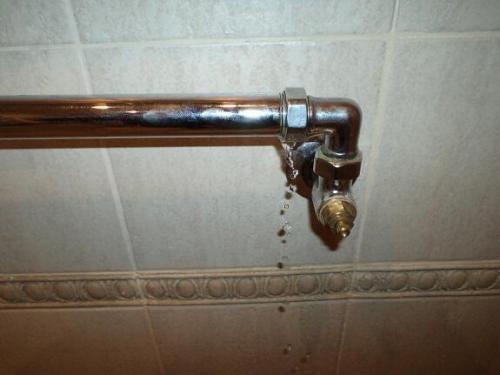 Электрический полотенцесушитель плюсы и минусы. Принцип работы, достоинства и недостатки водяного полотенцесушителя