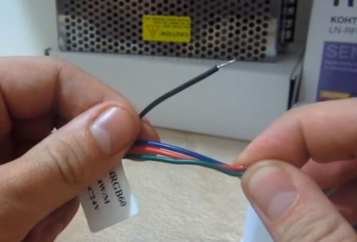 Светодиодная лента RGB с пультом и контроллером и с блоком питания. Схема подключения светодиодной ленты RGB длиной 5м или 10м