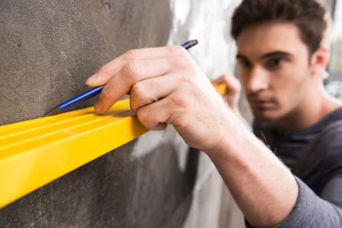 С чего начать ремонт в новостройке с белой отделкой. Электромонтажные работы