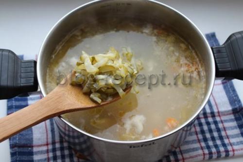 Рассольник с перловкой. Ингредиенты: