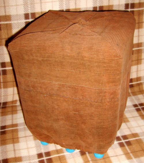 Пуфик из бутылок школа ремонта. Мягкий пуфик из пластиковых бутылок