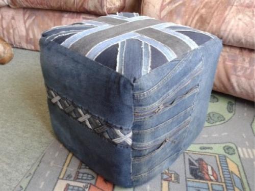 Пуфик своими руками из бутылок. Как сделать пуф из пластиковых бутылок своими руками? 40 Пуфик своими руками из бутылок. Как сделать пуф из пластиковых бутылок своими руками? 40