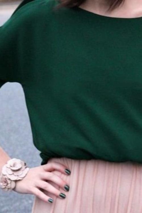 Сочетание розового и синего. Можно ли сочетать розовый и зеленый? Ищем ответ в образах модных блогеров