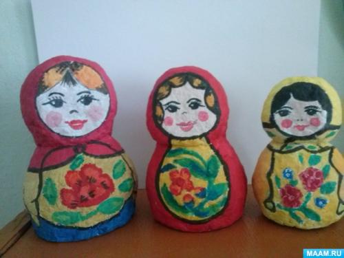 Поделки из коробки из под яиц. 29 октября. Выставка поделок из яичных лотков на МААМ