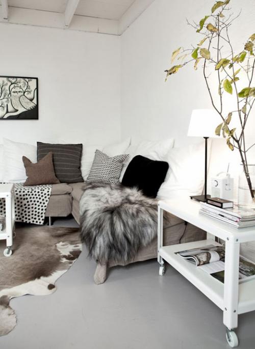 Маленькие двухуровневые квартиры. Вариант неповторимого дизайна маленькой двухуровневой квартиры в Дании