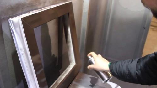 Можно ли красить пластиковые подоконники. Как покрасить пластиковый подоконник и оконные рамы, чтобы краска не слезла